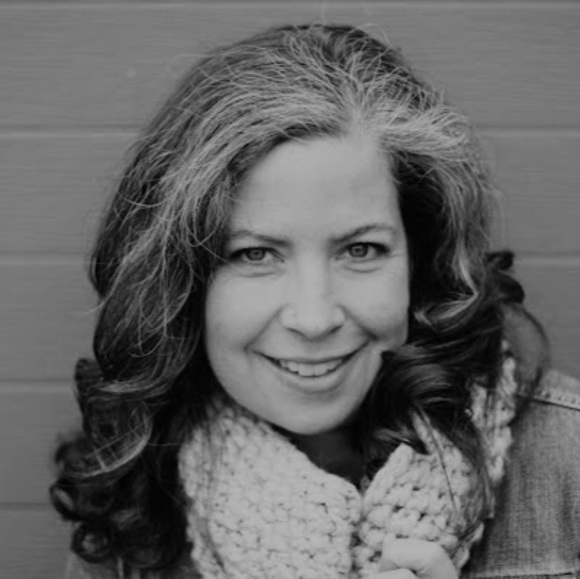 Meet your Posher, Lori - Picture 1 of 1